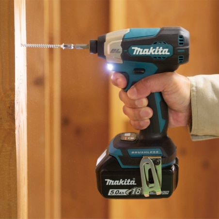 MAKITA AKUMULÁTOROVÝ RÁZOVÝ UŤAHOVAČ DTD157Z