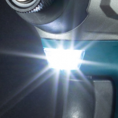 MAKITA AKUMULÁTOROVÝ RÁZOVÝ UŤAHOVAČ DTD157Z