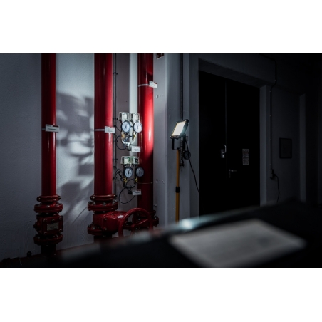 Brennenstuhl LED lampa JARO 5000 T so statívom, 4770 lm, 50 W, IP65