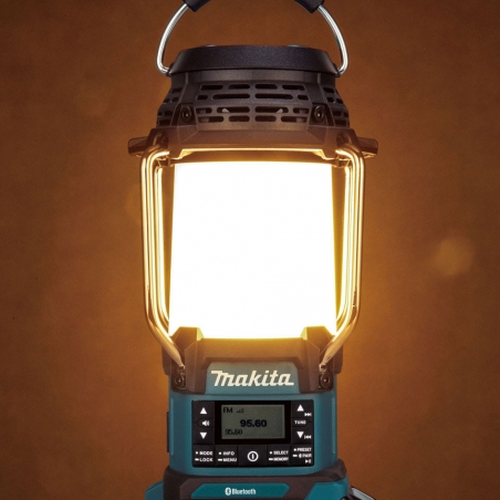 MAKITA AKUMULÁTOROVÉ RÁDIO S LAMPOU DMR057