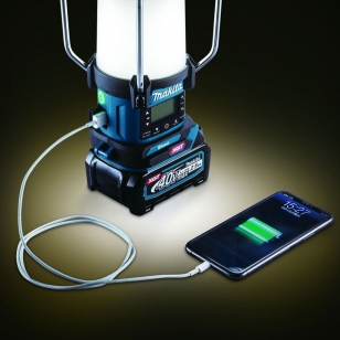 MAKITA AKUMULÁTOROVÉ RÁDIO S LAMPOU MR010GZ