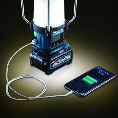 MAKITA AKUMULÁTOROVÉ RÁDIO S LAMPOU MR010GZ