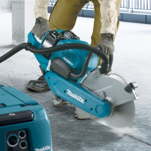 MAKITA AKUMULÁTOROVÁ ROZBRUSOVACIA PÍLA CE002GZ01