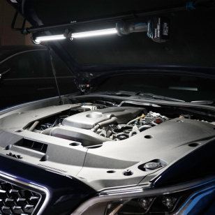 MAKITA AKUMULÁTOROVÁ PRACOVNÁ LED LAMPA DML818