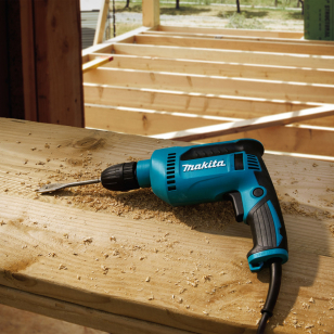 MAKITA Vŕtačka DP4021