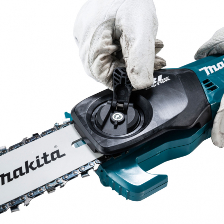 MAKITA AKUMULÁTOROVÁ VYVETVOVACIA PÍLA DUA200Z01