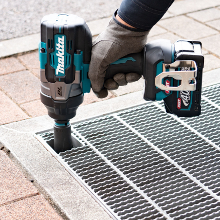 MAKITA AKUMULÁTOROVÝ RÁZOVÝ UŤAHOVÁK TW003GZ