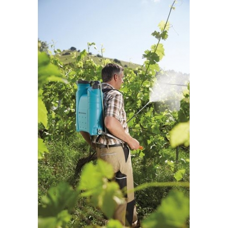 GARDENA Postrekovač na chrbát 12 l