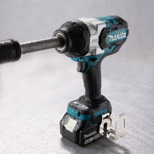 MAKITA AKUMULÁTOROVÝ RÁZOVÝ UŤAHOVAČ DTW1005Z