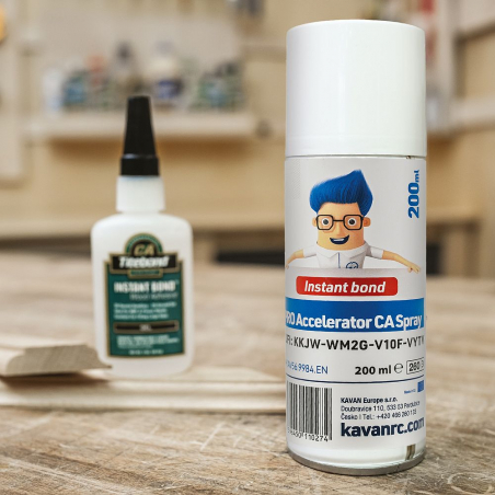 Aktivátor PRO CA, 200 ml, spray