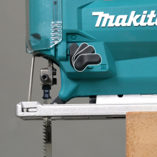 MAKITA AKUMULÁTOROVÁ PRIAMOČIARA PÍLA DJV186Z