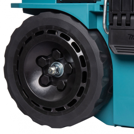 MAKITA KUFOR S KOLIESKAMI NA NÁRADIE P-91001