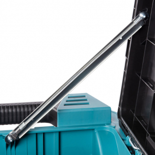 MAKITA KUFOR S KOLIESKAMI NA NÁRADIE P-91001