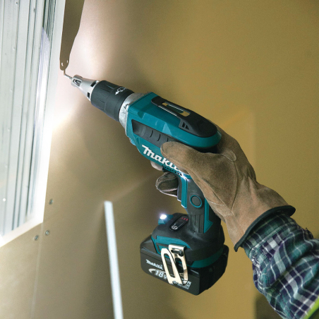MAKITA AKUMULÁTOROVÝ SKRUTKOVAČ DFS452TJX2